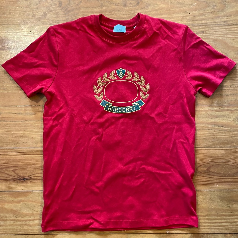 Men’s L red Burberry embroidered logo crew neck short sleeve T-shirt